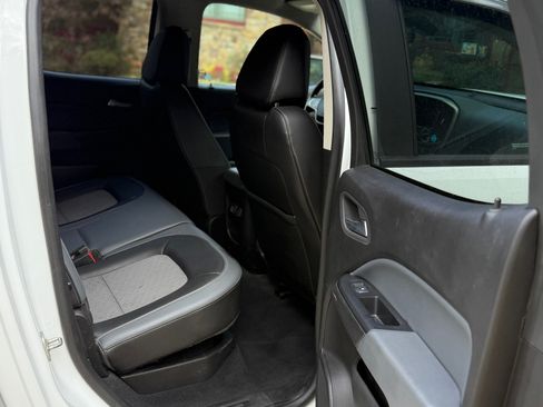 Used 2019 Chevrolet Colorado Z71 image 15