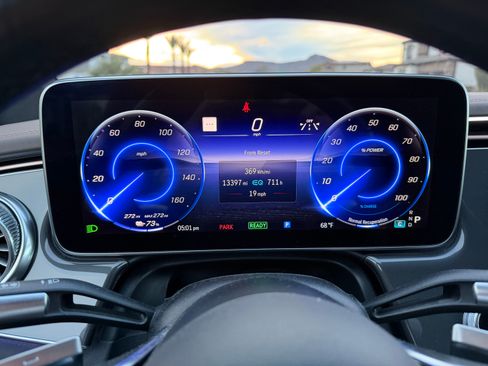 Used 2023 Mercedes-Benz EQS 450+ Sedan image 16