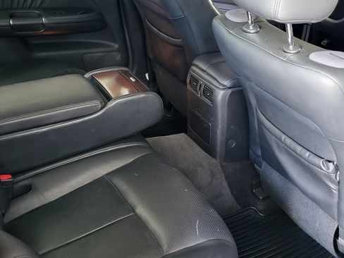 Used 2008 INFINITI M45 x w/ Premium Pkg image 9