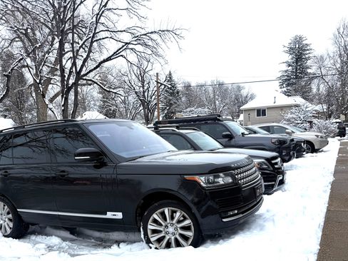 Used 2016 Land Rover Range Rover Long Wheelbase Supercharged image 1