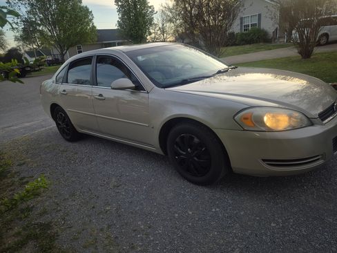 Used 2008 Chevrolet Impala LS image 1