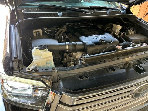 Used 2020 Toyota Tundra Limited AWD/4WD image 17