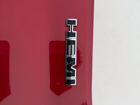 Used 2010 Dodge Challenger R/T RWD image 8