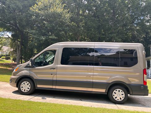Used 2020 Ford Transit 350 XLT RWD image 6
