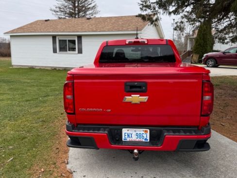 Used 2019 Chevrolet Colorado W/T w/ Custom Special Edition image 26