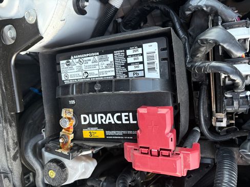 Used 2025 Nissan Altima 2.5 SR w/ SR Premium Package image 24