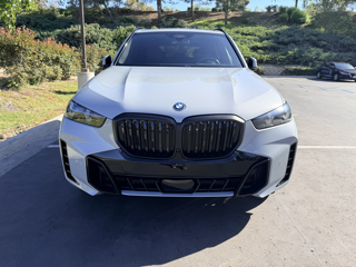 Used 2025 BMW X5 xDrive50e w/ M Sport Package AWD/4WD image 6