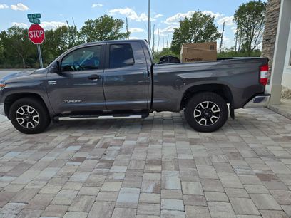 Used 2016 Toyota Tundra SR5 w/ SR5 Upgrade Package