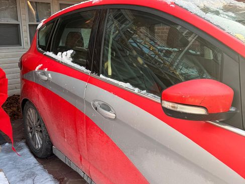 Used 2015 Ford C-MAX Energi SEL w/ Equipment Group 302A image 9