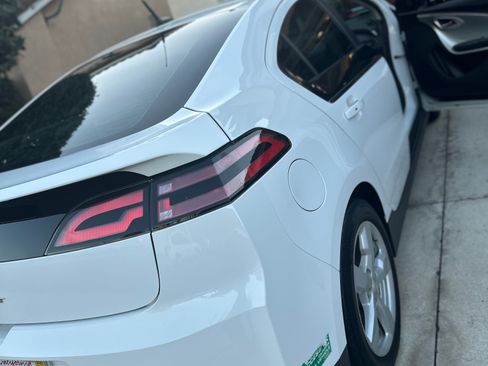 Used 2014 Chevrolet Volt Premium w/ Premium Trim Package image 14