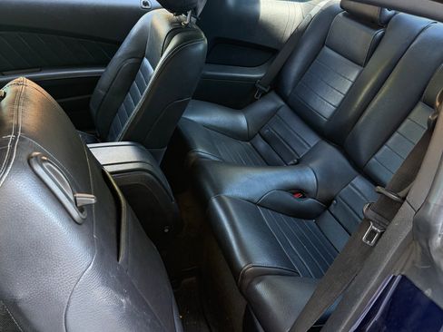 Used 2012 Ford Mustang Premium image 6