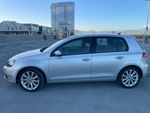 Used 2014 Volkswagen Golf TDI FWD image 19