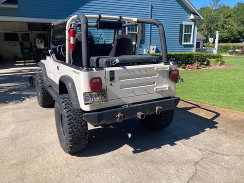 Used 1995 Jeep Wrangler Rio Grande AWD/4WD image 5
