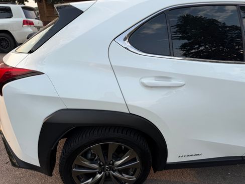 Used 2021 Lexus UX 250h F Sport w/ F Sport Premium Package AWD/4WD image 11