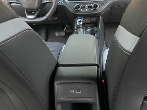 Used 2024 Buick Envista Preferred w/ Convenience I Package FWD image 23