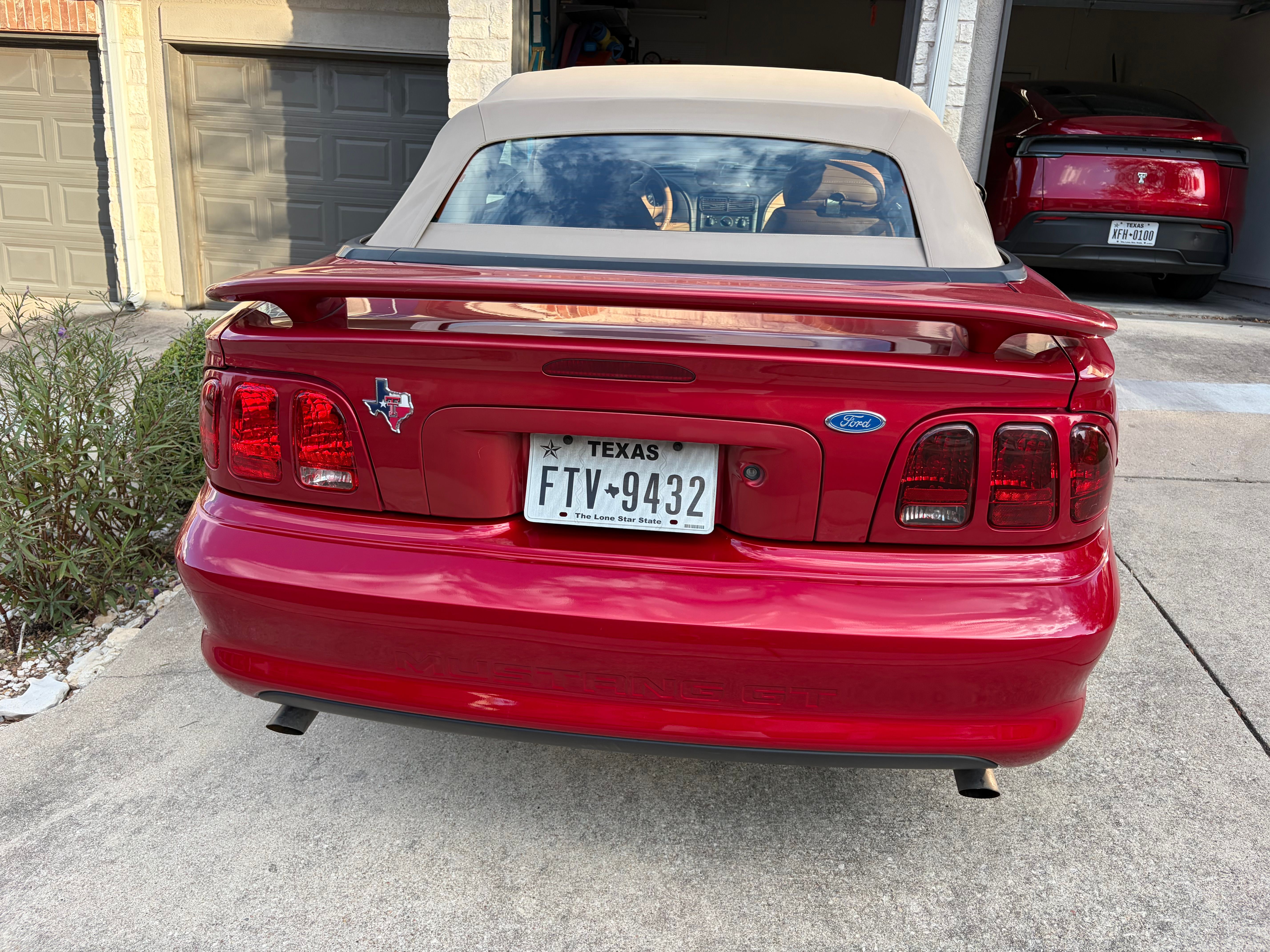Used 1996 Ford Mustang GT RWD image 19