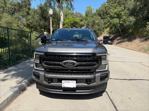 Used 2021 Ford F250 Lariat AWD/4WD image 4