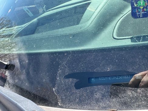 Used 2019 Chevrolet Silverado 1500 High Country w/ Technology Package image 9