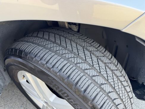 Used 2014 Mercedes-Benz GL 450 4MATIC image 6