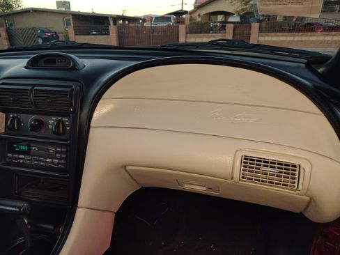 Used 1995 Ford Mustang GT image 12
