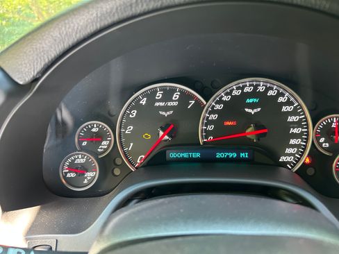 Used 2009 Chevrolet Corvette Convertible w/ Preferred Equipment Group RWD image 5