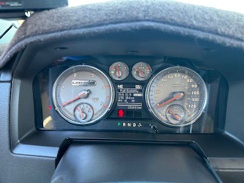 Used 2012 RAM 3500 Laramie Longhorn w/ Max Tow Pkg image 10