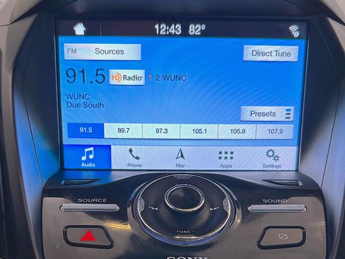 Used 2019 Ford Escape Titanium AWD/4WD image 20