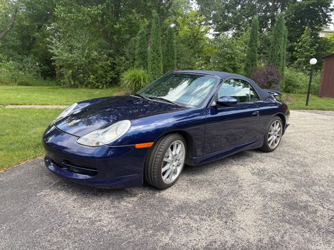 Used 2001 Porsche 911 Carrera 4 AWD/4WD image 4