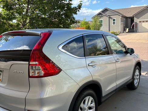 Used 2016 Honda CR-V EX image 2