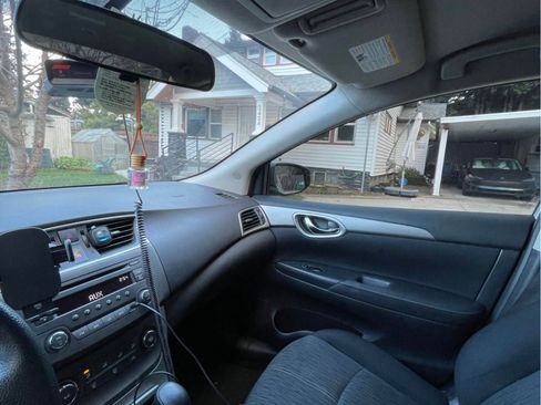 Used 2014 Nissan Sentra SV image 7