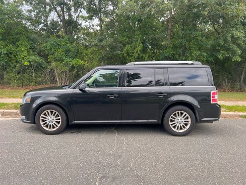 Used 2014 Ford Flex SEL w/ Equipment Group 202A image 9