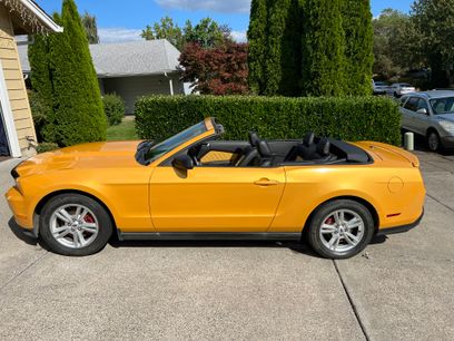 Used 2011 Ford Mustang Premium
