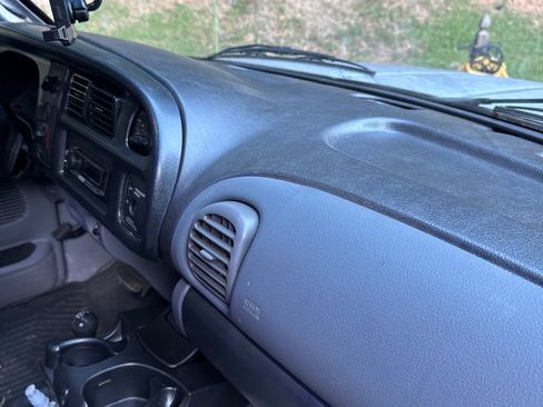Used 1998 Dodge Ram 2500 Truck 4x4 Regular Cab image 22
