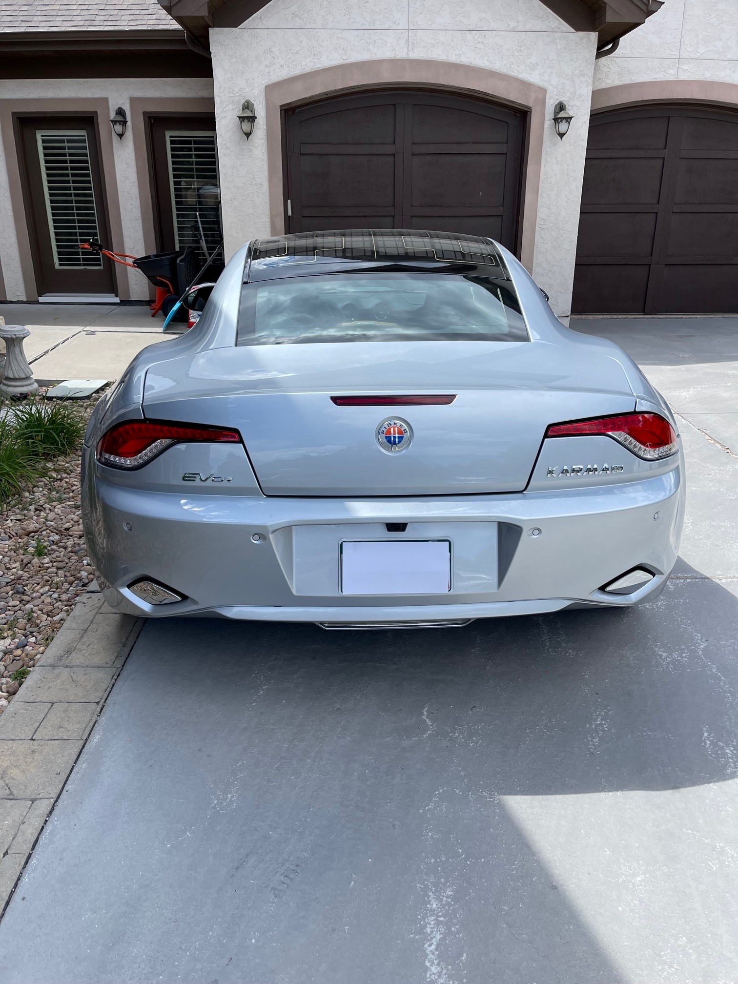 Used 2012 Fisker Karma EcoSport RWD image 9