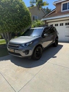 Used 2019 Land Rover Discovery Sport SE AWD/4WD image 8