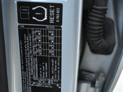 Used 2008 BMW M3 Sedan RWD image 11