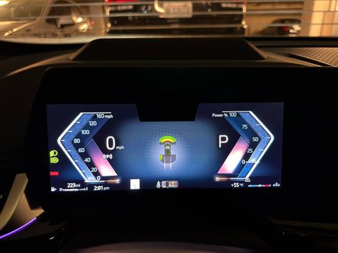 Used 2025 BMW X1 xDrive28i w/ Technology Package image 16