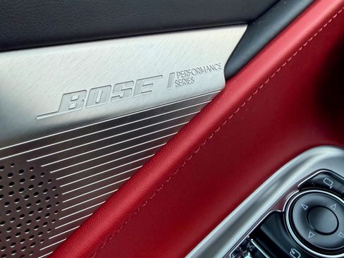 Used 2024 Chevrolet Corvette Stingray Premium Cpe w/ Battery Protection Package image 19