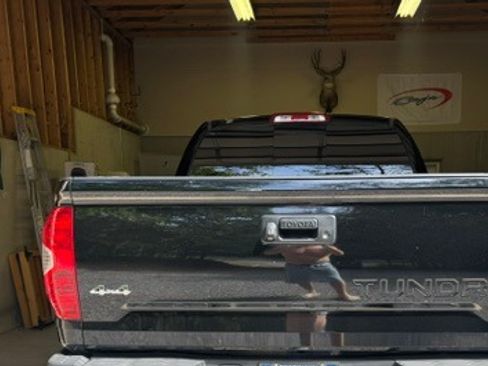 Used 2014 Toyota Tundra SR5 w/ SR5 Upgrade Package AWD/4WD image 8