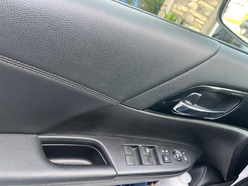 Used 2015 Honda Accord Sport image 10