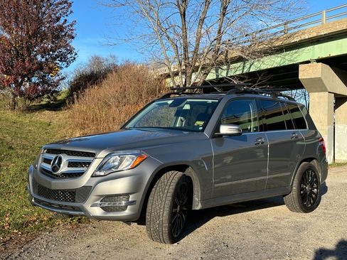 Used 2015 Mercedes-Benz GLK 350 4MATIC image 5