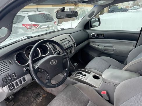 Used 2006 Toyota Tacoma 4x4 Access Cab V6 image 8