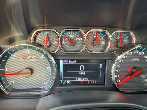 Used 2018 Chevrolet Silverado 1500 LT w/ All Star Edition AWD/4WD image 22