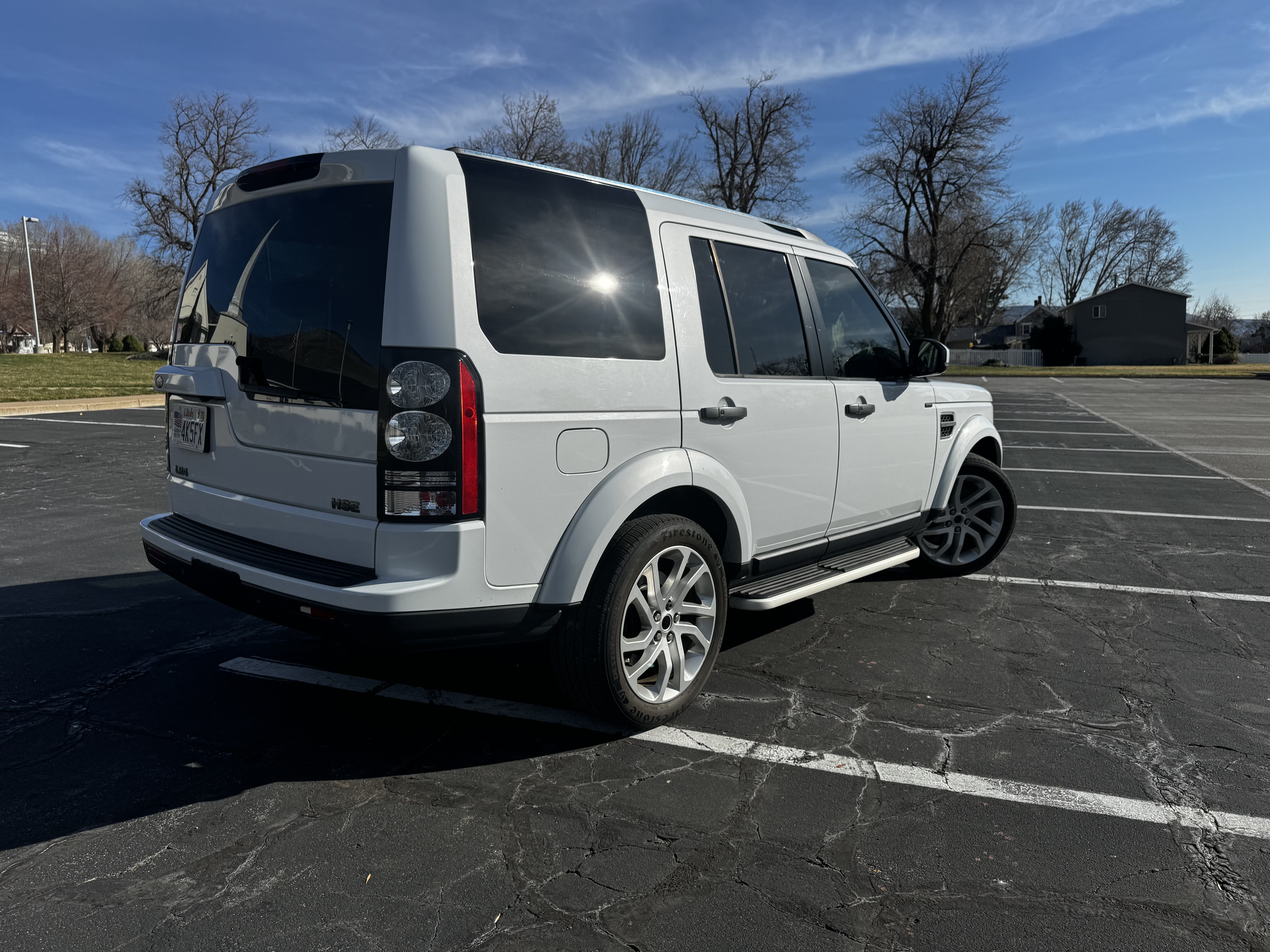 Used 2016 Land Rover LR4 HSE Silver Edition AWD/4WD image 10