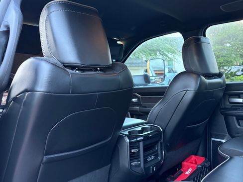 Used 2022 RAM 2500 Laramie w/ Night Edition AWD/4WD image 24