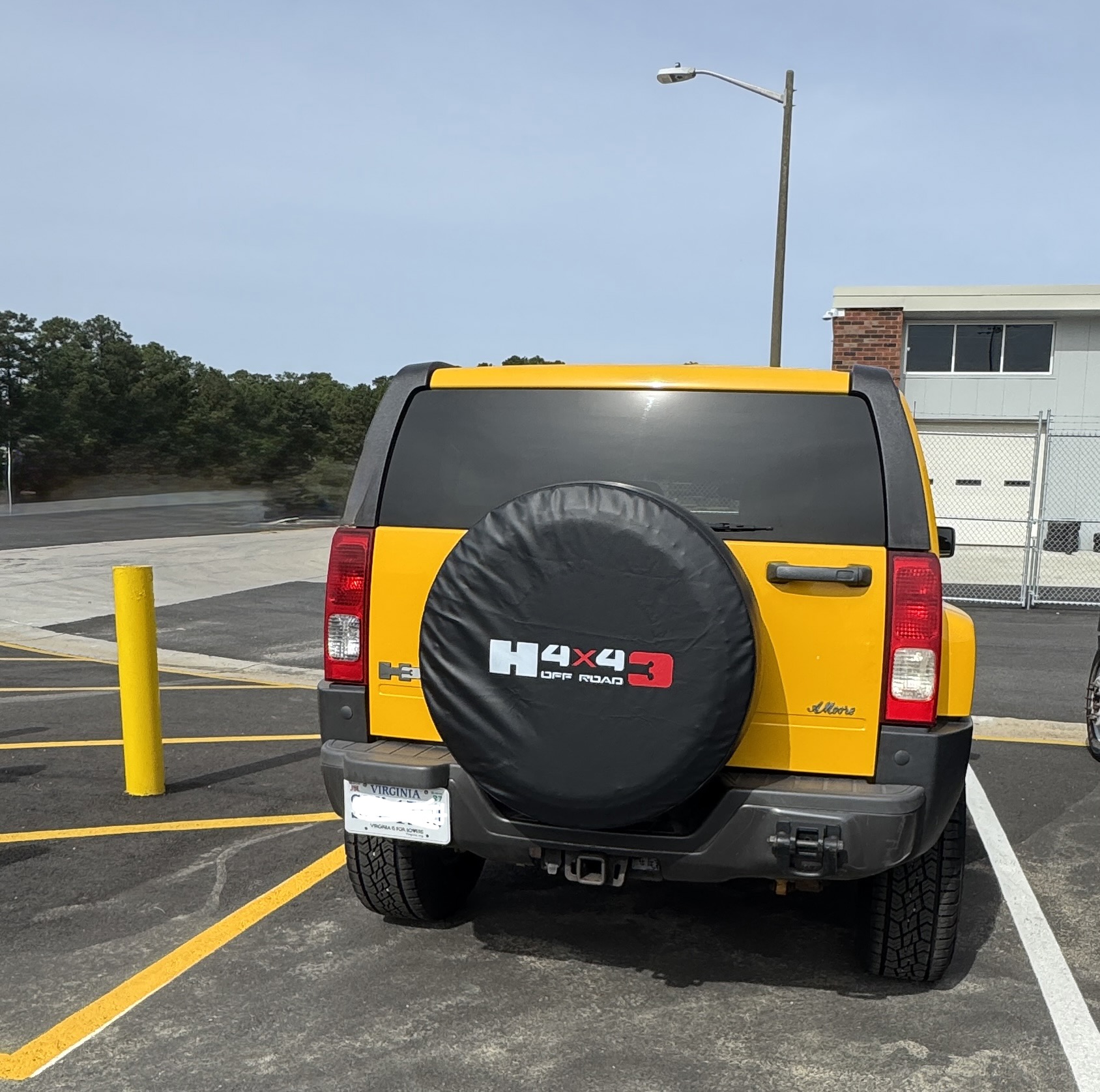Used 2006 HUMMER H3 AWD/4WD image 2