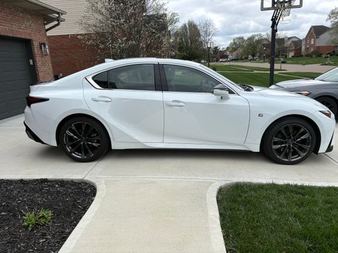 Used 2022 Lexus IS 350 F Sport image 5