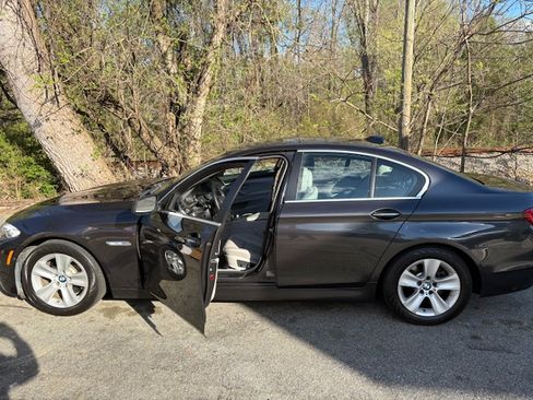 Used 2013 BMW 528i Sedan image 8