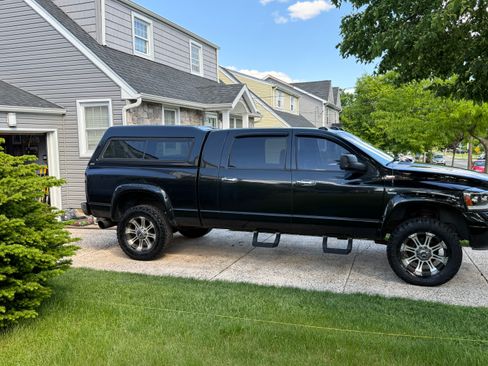 Used 2006 Dodge Ram 2500 Truck Laramie AWD/4WD image 2