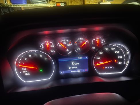 Used 2020 Chevrolet Silverado 1500 RST image 25